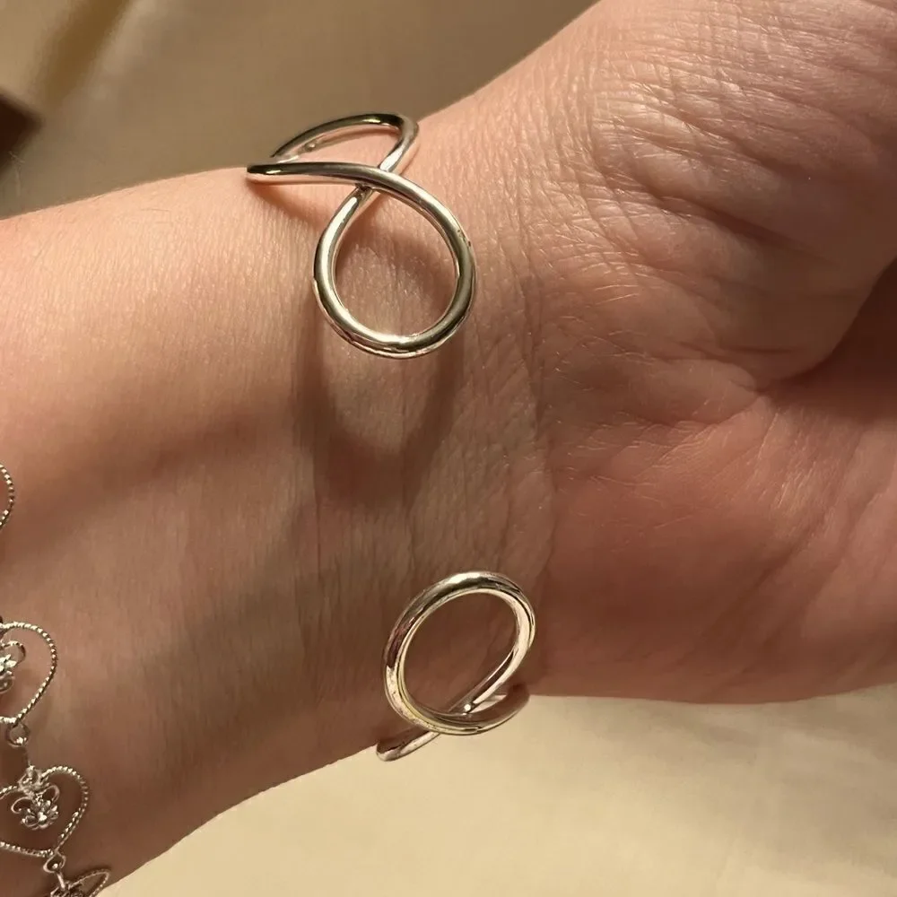 Silver-Tone Spiral Wave Design Cuff Bracelet Minimalist Simple